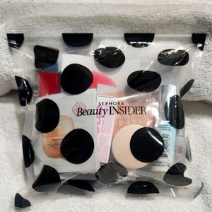 30 ITEMS !! of various skincare samples, with at least 7 being mini size.